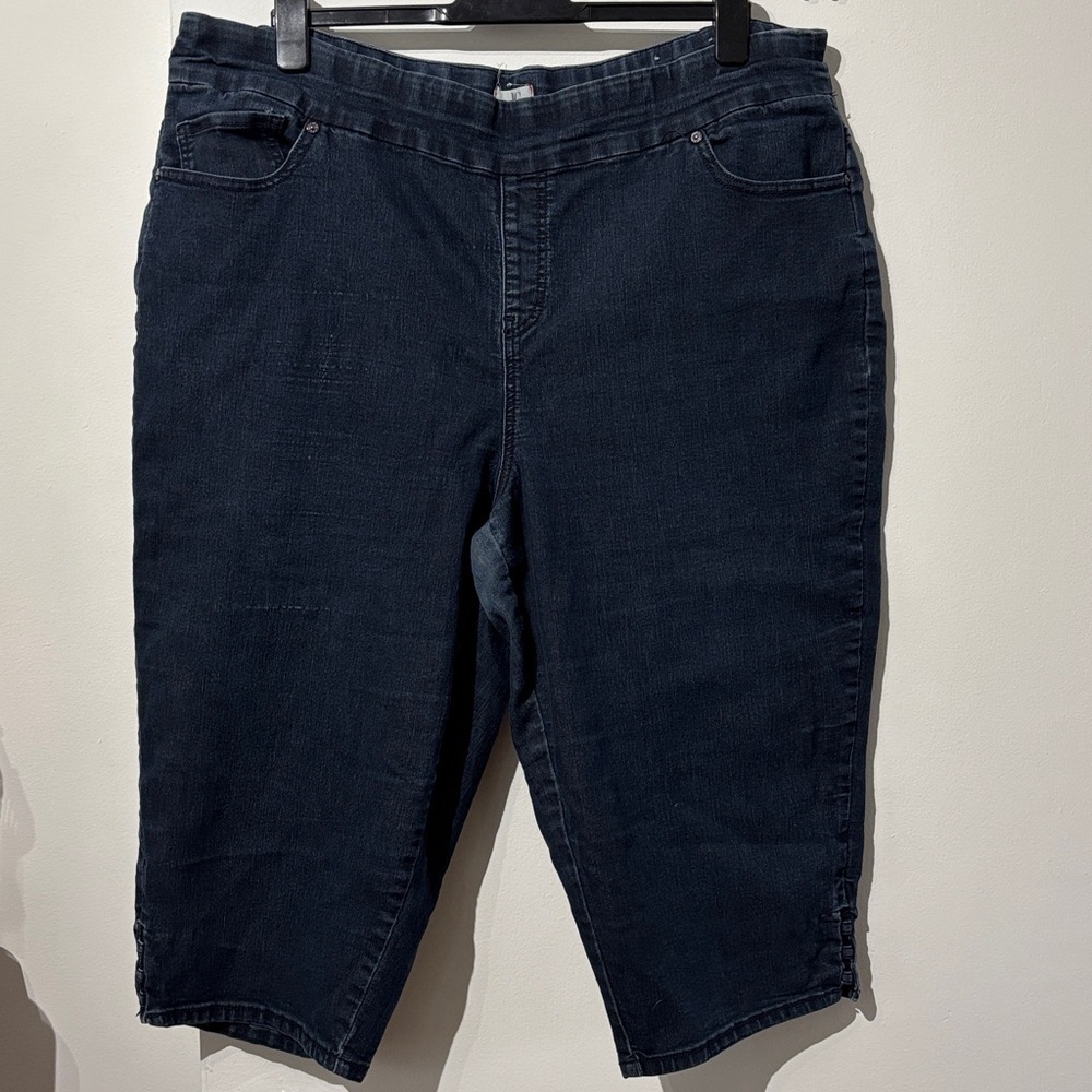 π4/30$π Midnight Blue Denim Shorts - Picture 1 of 5